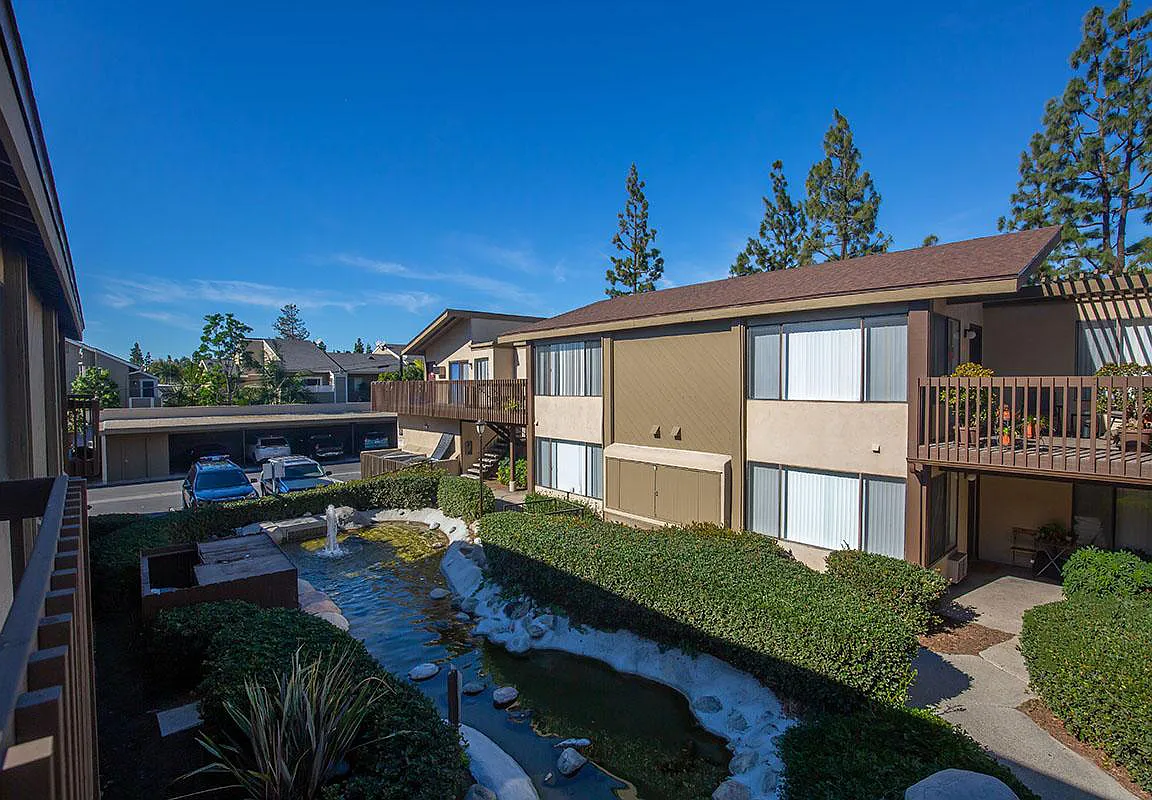 Eastwood Apartment
