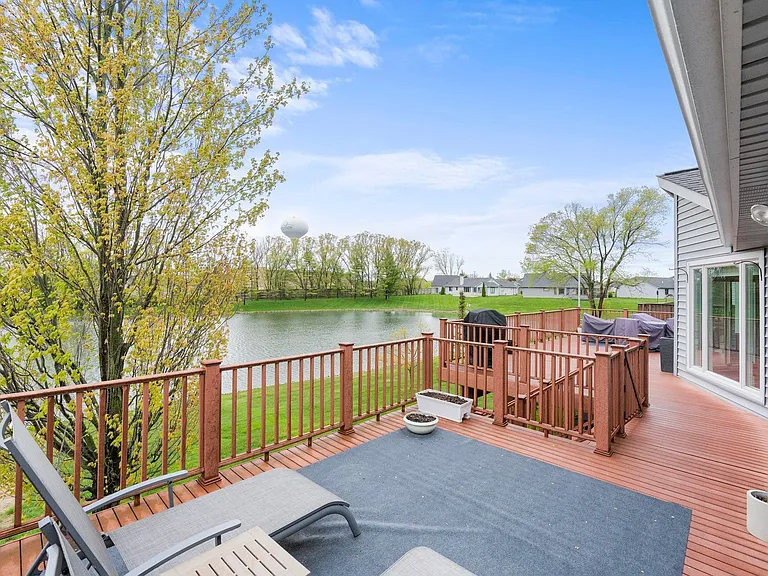 Lake pointe Villas