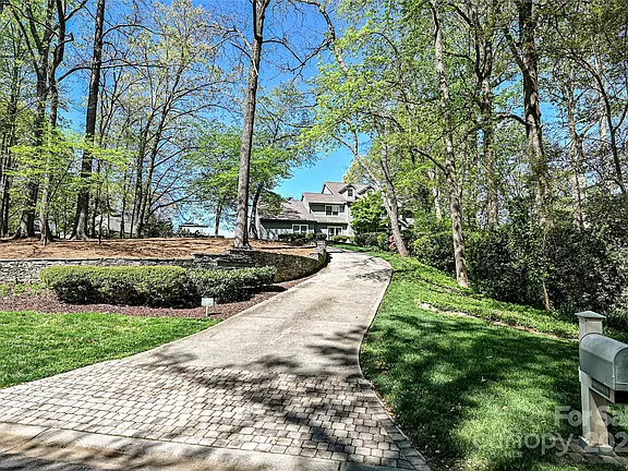 Heritage Dr, Lake Wylie