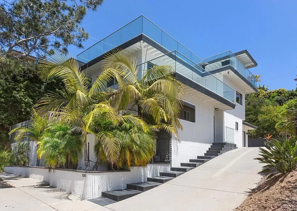 Cardeno Dr, San Diego
