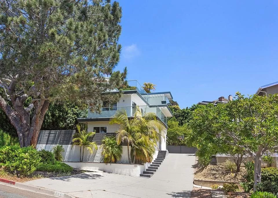 Cardeno Dr, San Diego