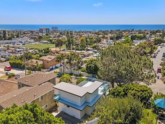 Cardeno Dr, San Diego