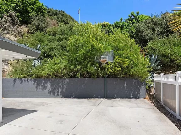 Cardeno Dr, San Diego