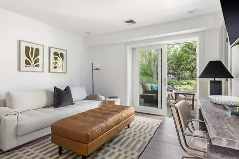 East Hampton, NY