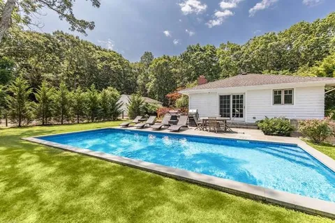 East Hampton, NY