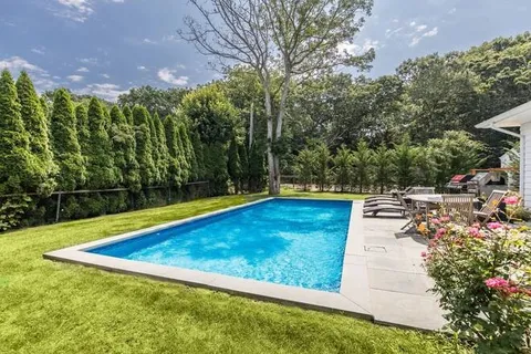 East Hampton, NY