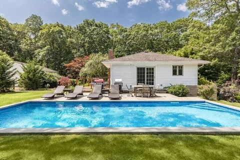 East Hampton, NY