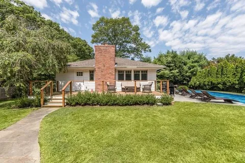 East Hampton, NY