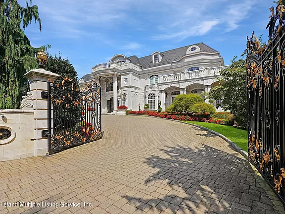 Benedict Rd, Staten Island