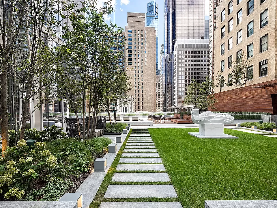 57th St #PH, New York,