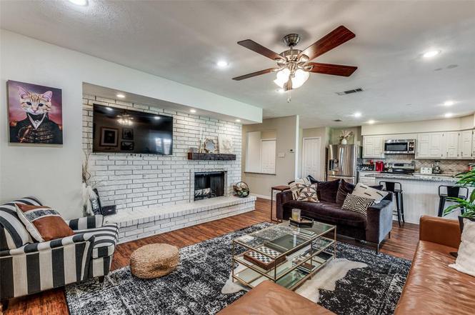 8618 Baumgarten Dr